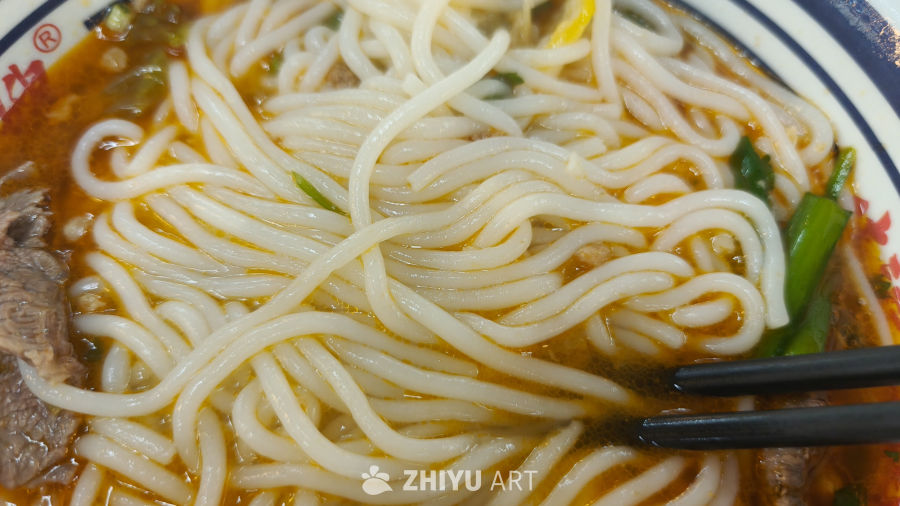 美味牛肉米线