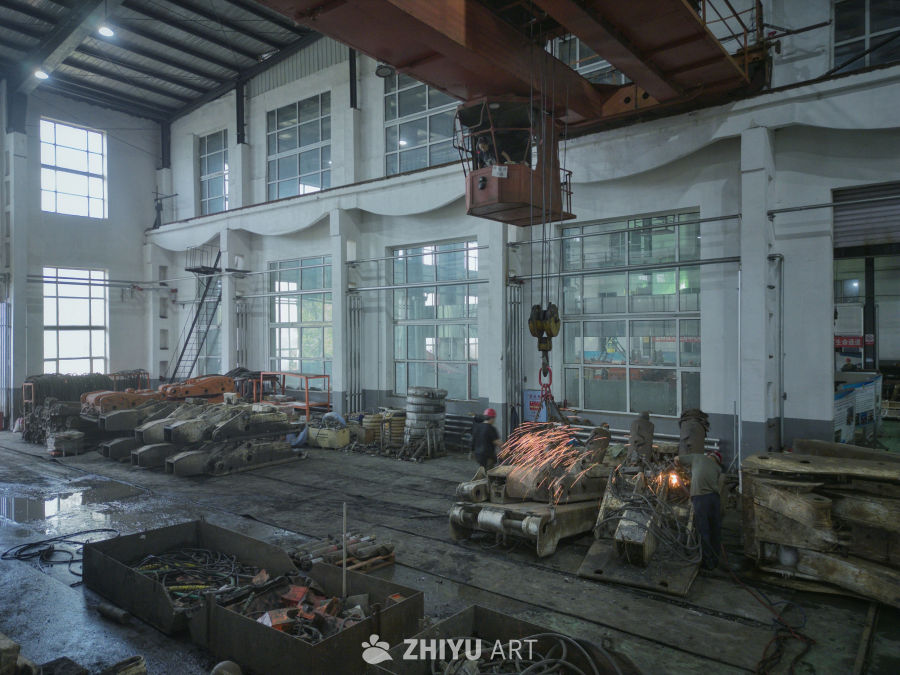 车间里的火花交响