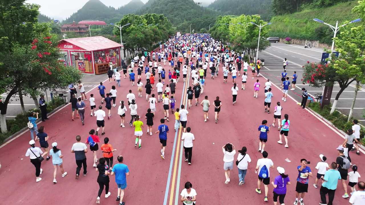 马拉松运动跑步体育赛事健康宣传片全民健身