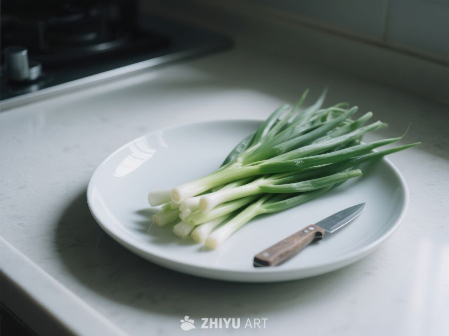 盘中新鲜葱与刀具 280