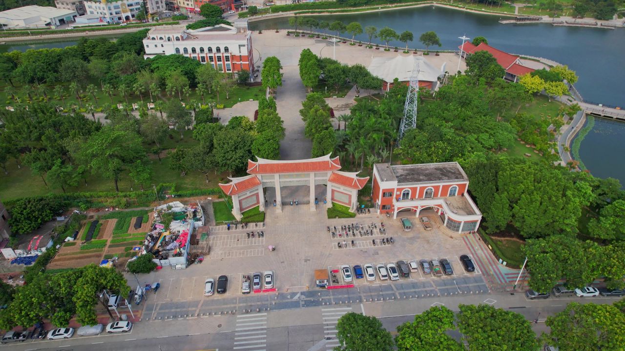 航拍厦门风景湖公园