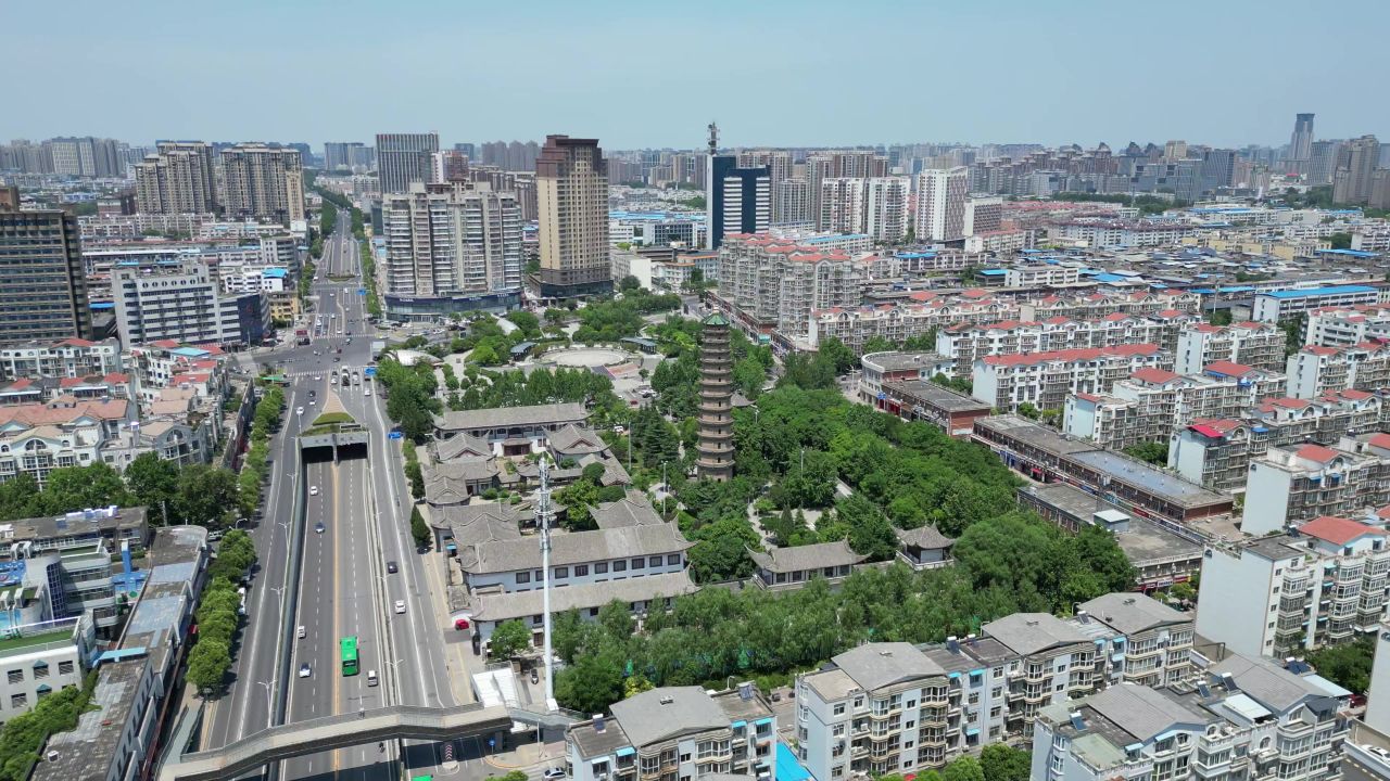 航拍许昌文峰塔