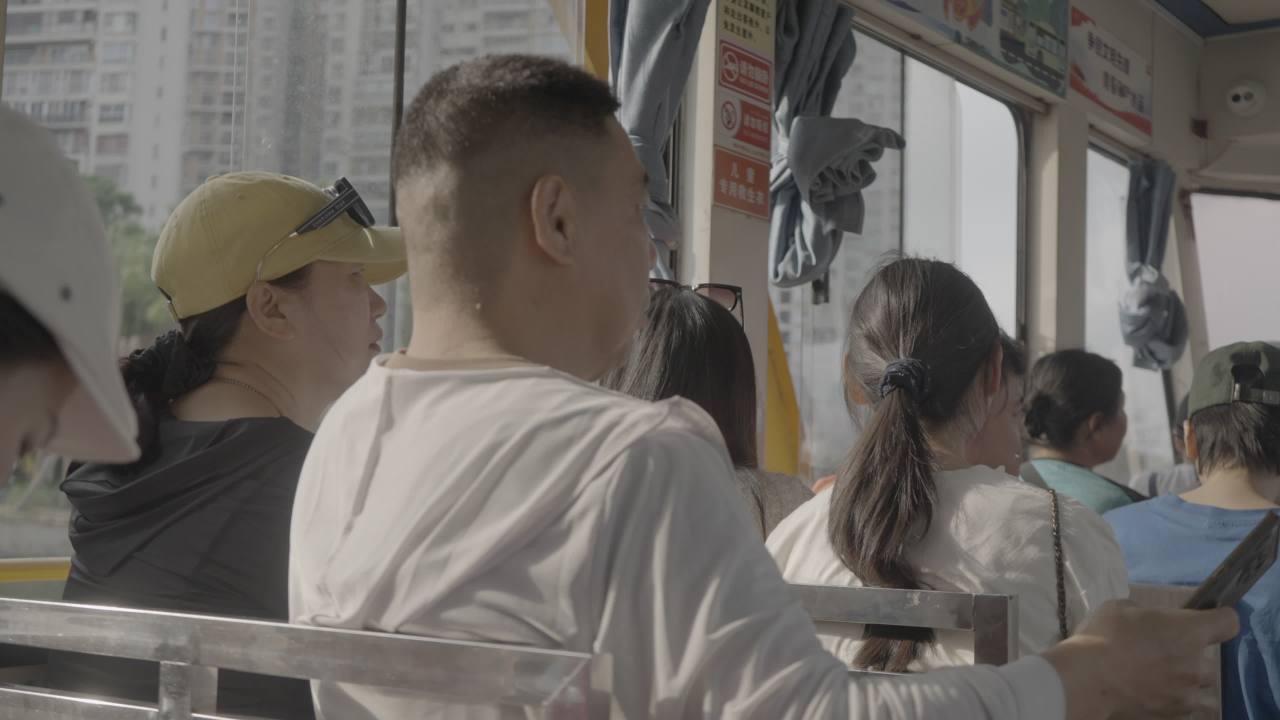 游船 28