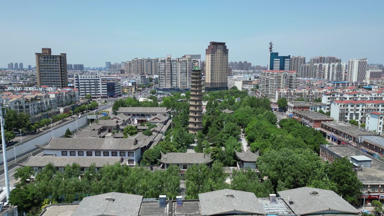 航拍许昌文峰塔
