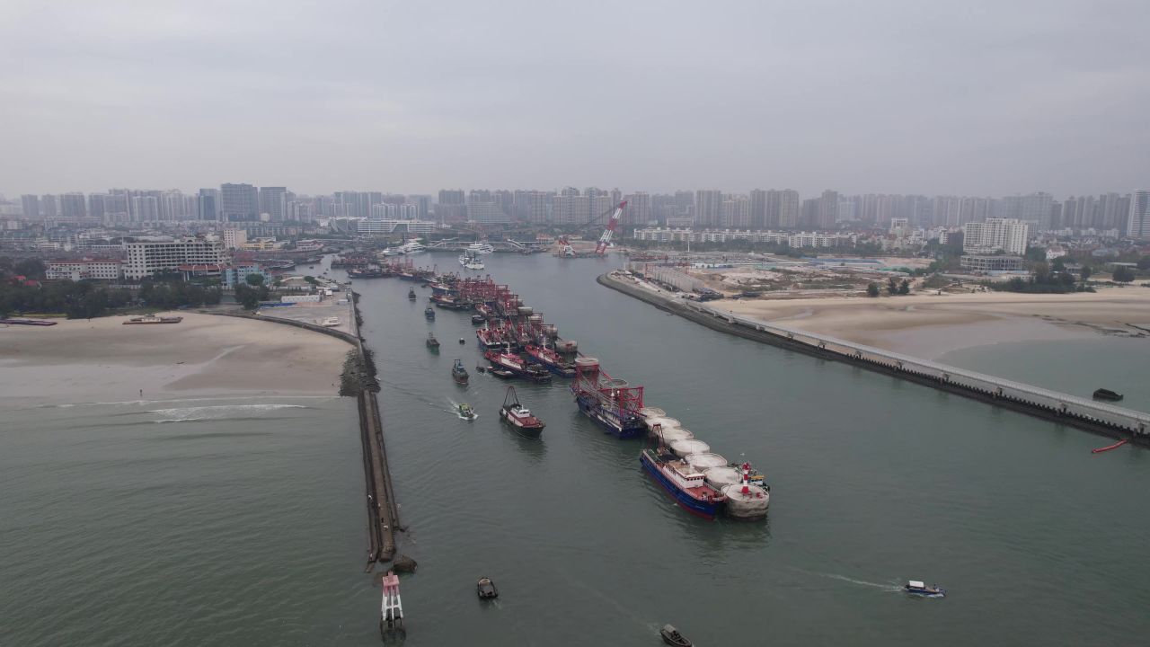 海边渔船广西北海海边风光航拍  