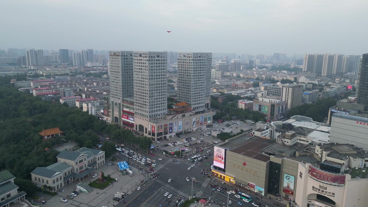  航拍山东济宁运河城商业摩尔