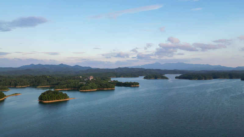 航拍湖北随州琵琶湖风景区