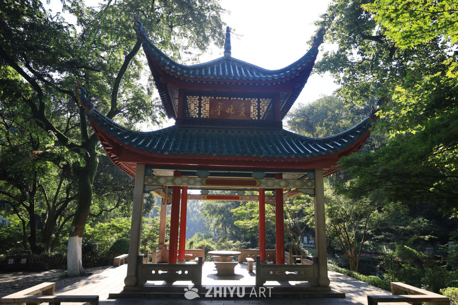 岳麓魅影
