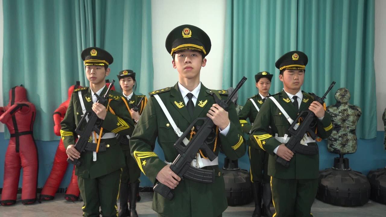 国旗班 13