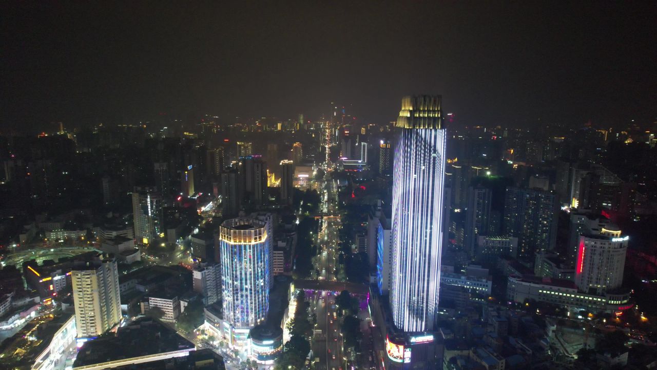 广西南宁城市夜景灯光民族大道