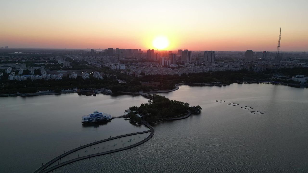 山东东营清风湖公园航拍