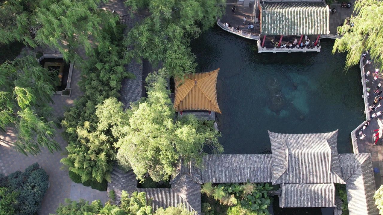 山东济南趵突泉5A景区航拍 