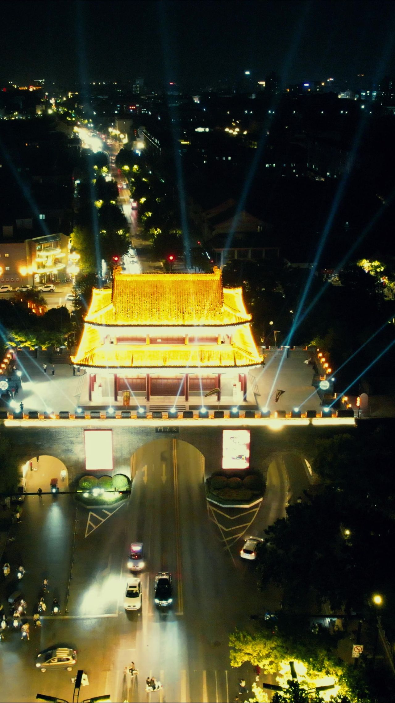 河南开封城市夜景灯光竖屏航拍  