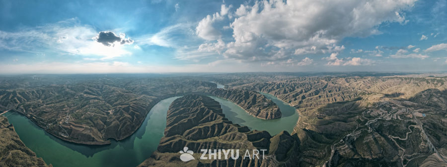 山西老牛湾乾坤湾全景图