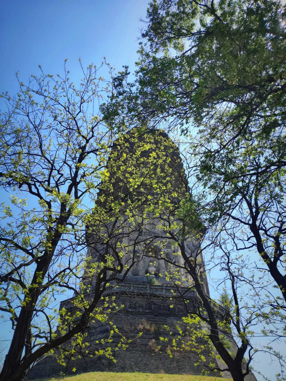 辽阳白塔