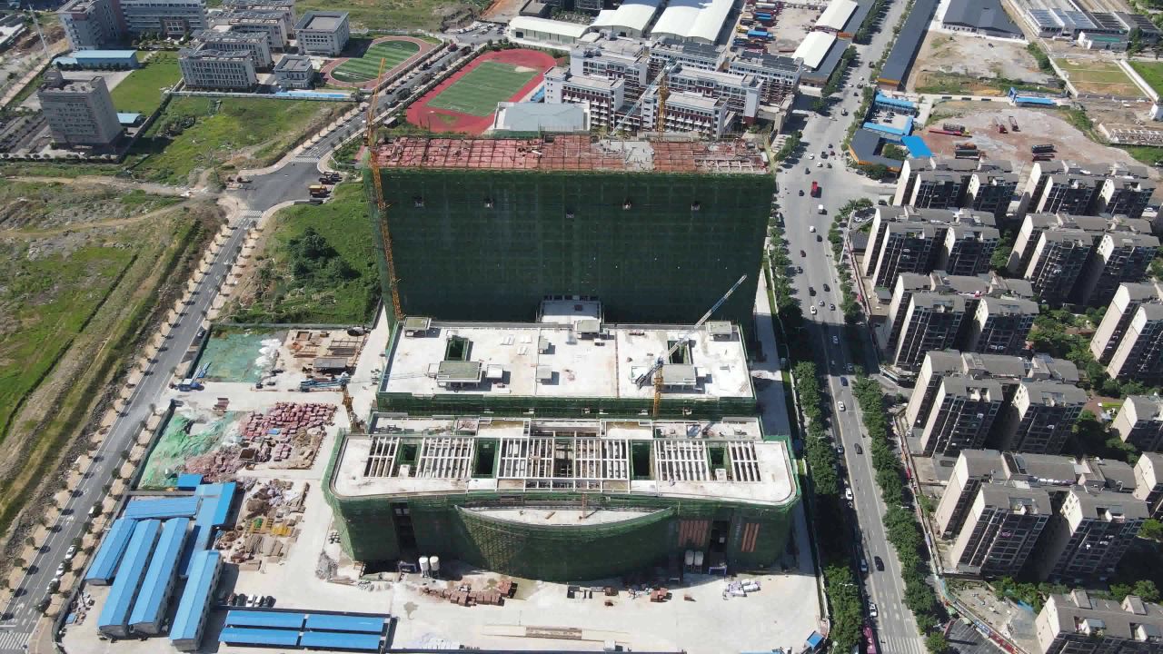 桂林灵川医院施工环绕航拍视角 