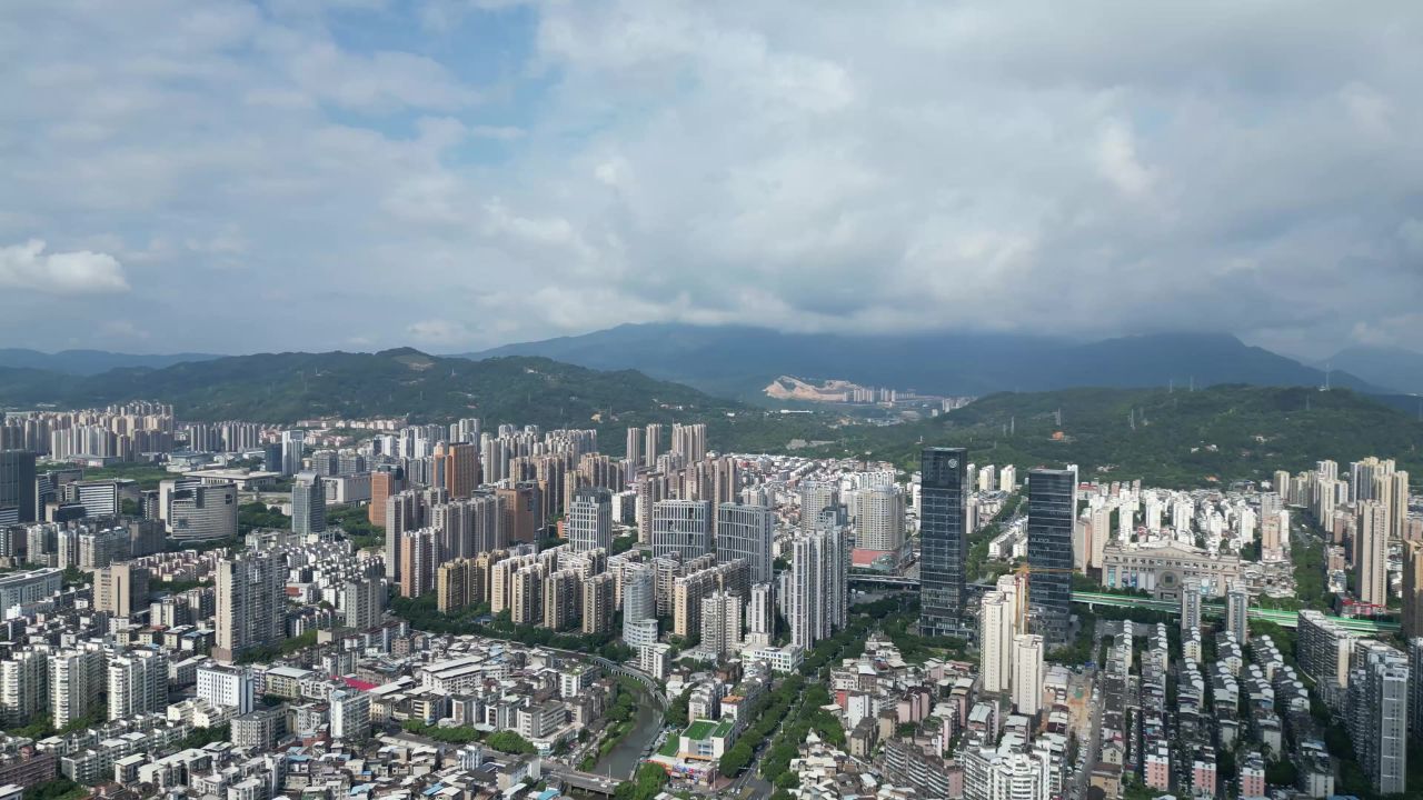  航拍福建龙岩城市大景