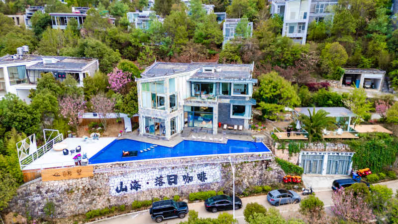 山中咖啡馆