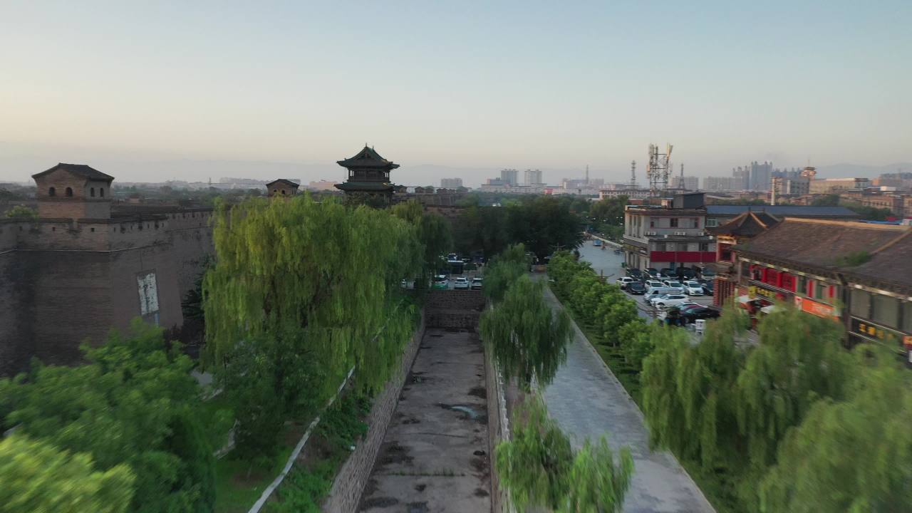 古城墙的日落景色