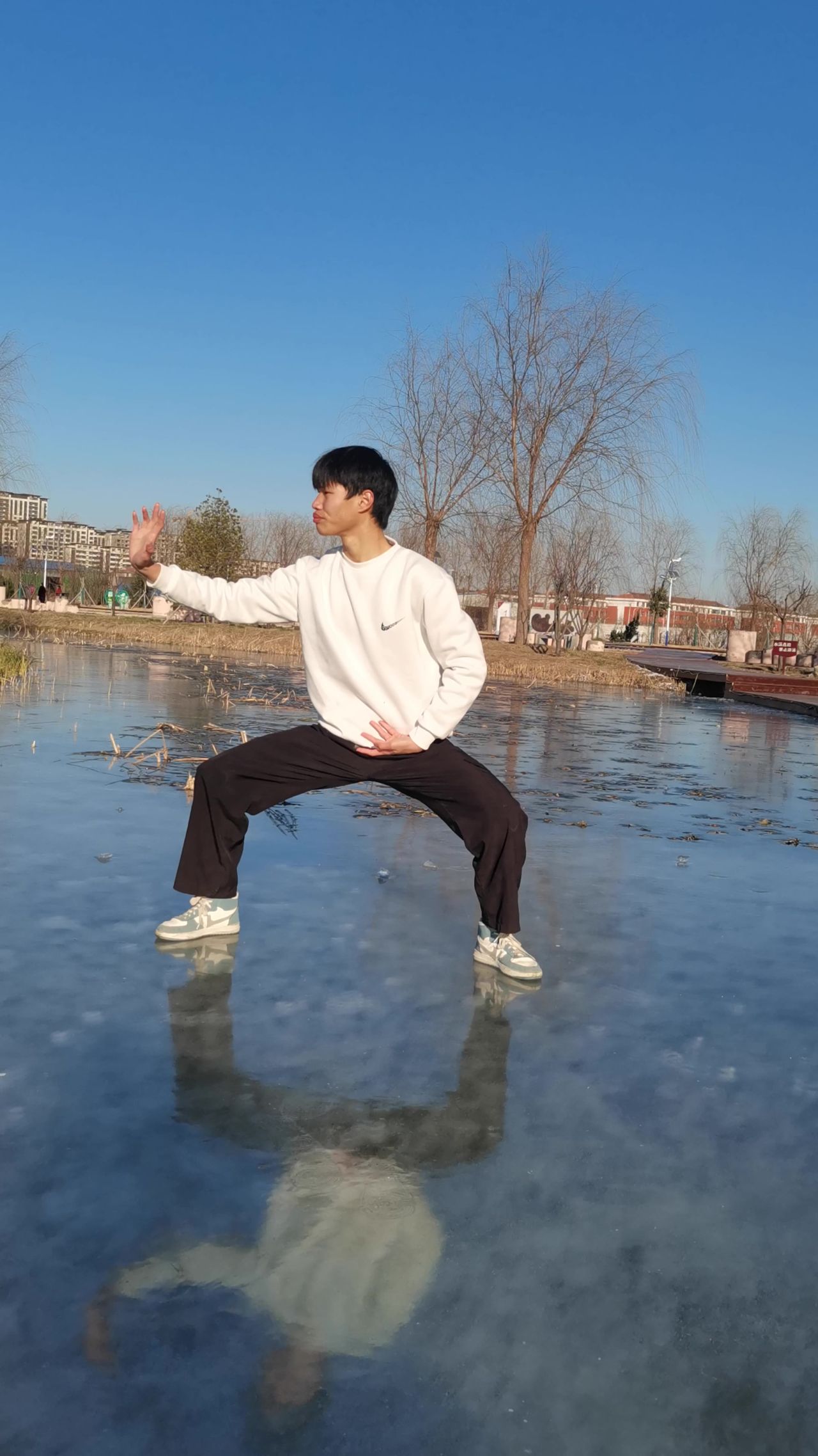 运动员小哥哥中国武术操练合集