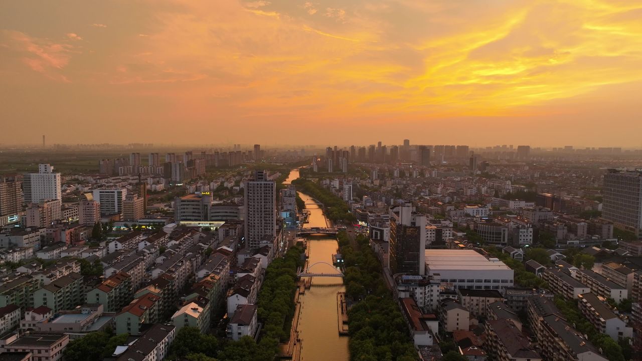 4K航拍昆山城市日落夜景风光 1