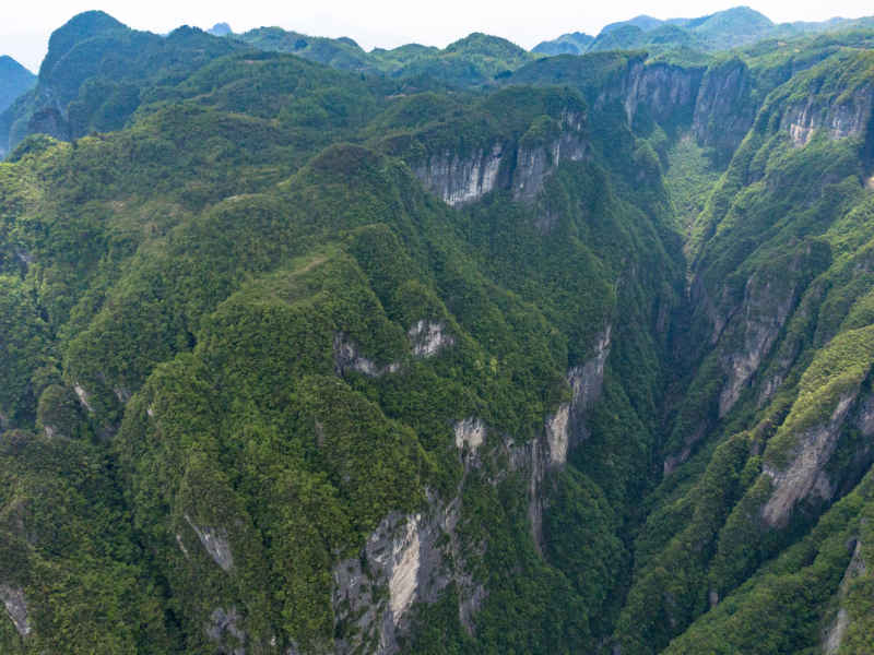 湖南张家界山川悬崖峭壁山谷