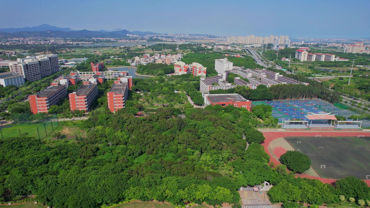 航拍厦门海洋技术学院 11