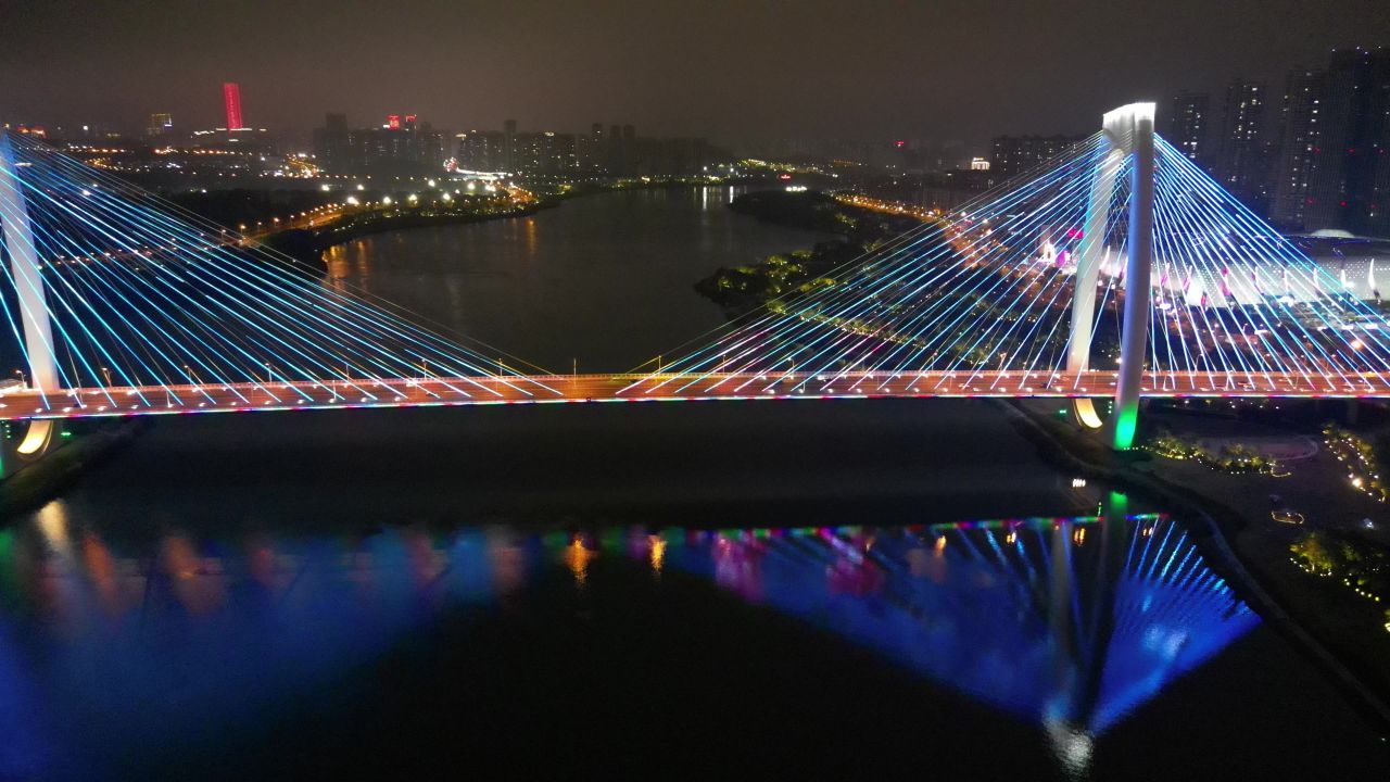 航拍夜景丨青山大桥