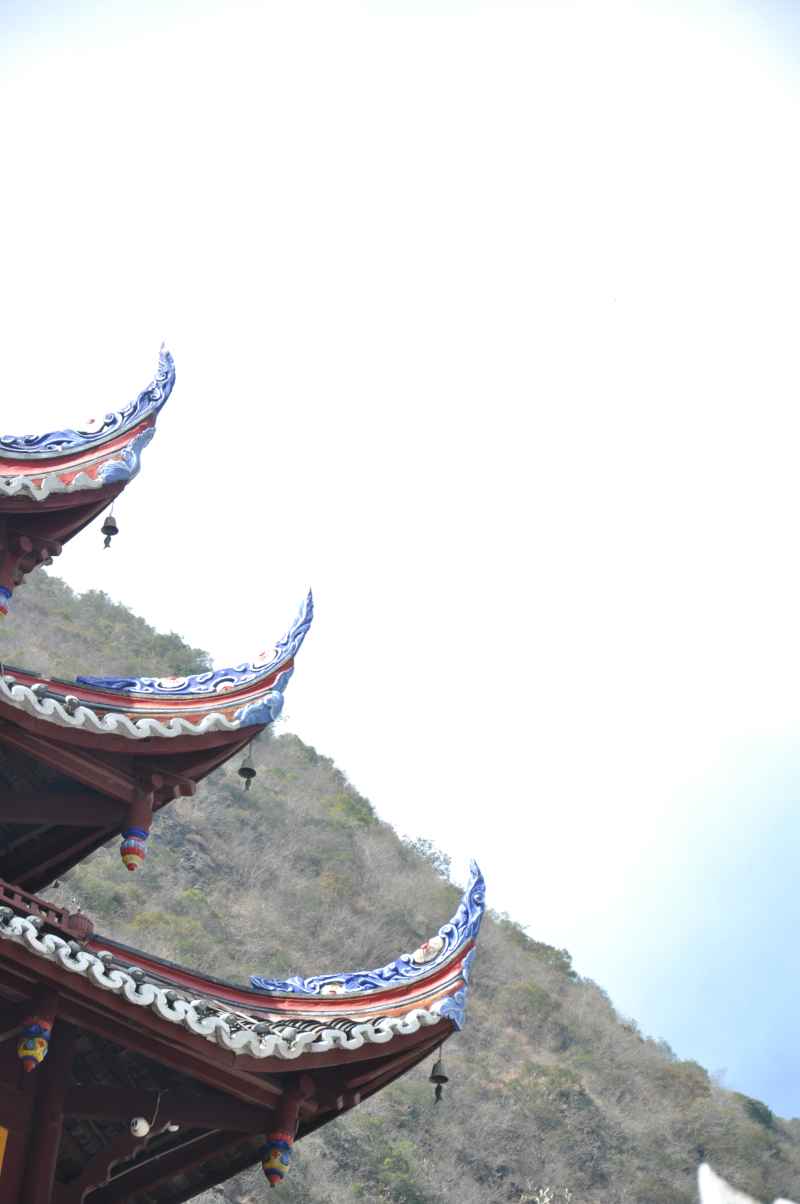 余辉的屋檐