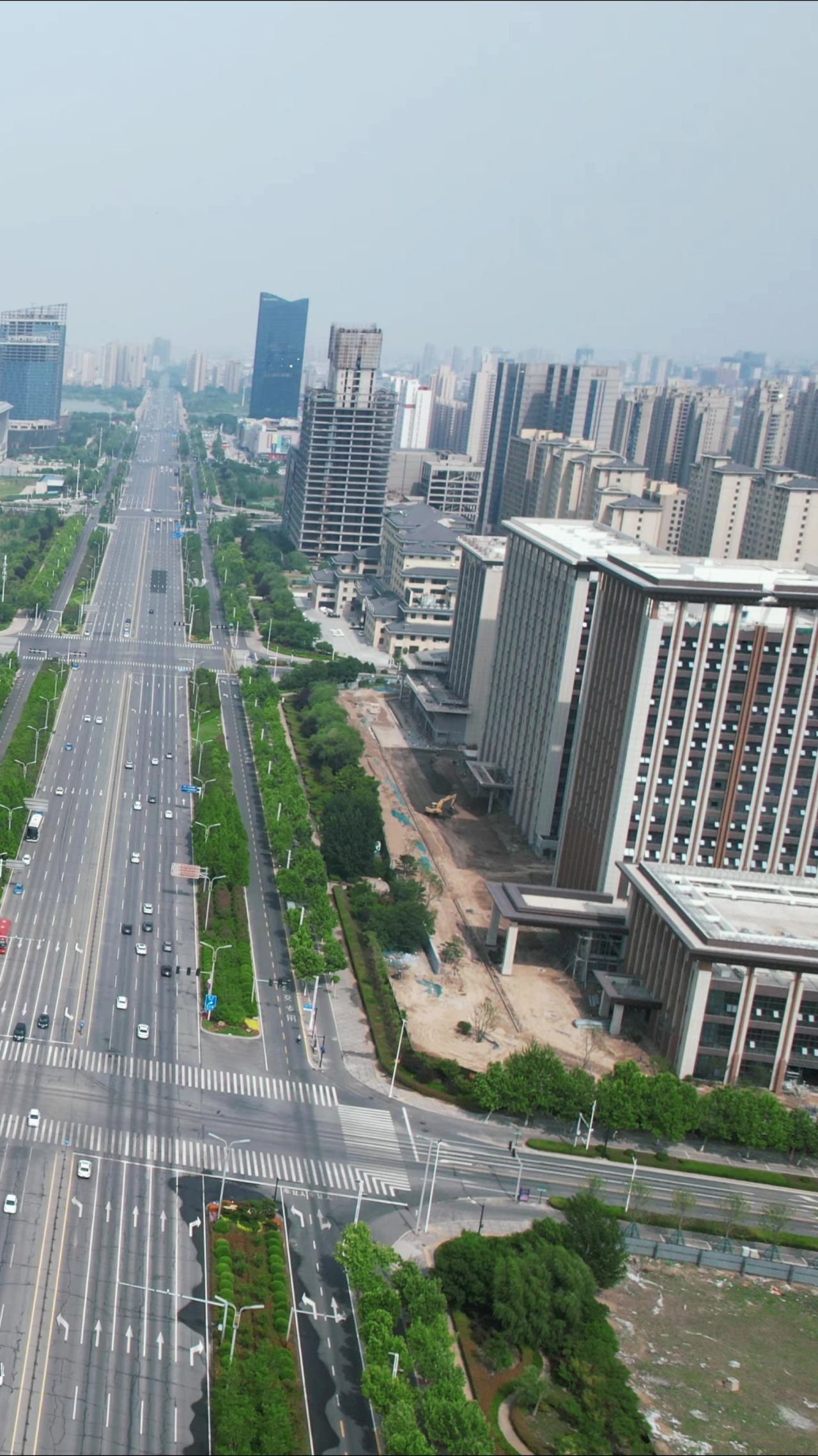 航拍河南开封城市建设