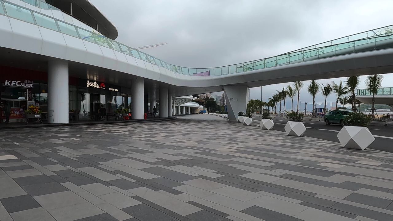 穿行在城市