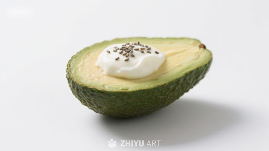 牛油果半切，内含酸奶与芝麻 297