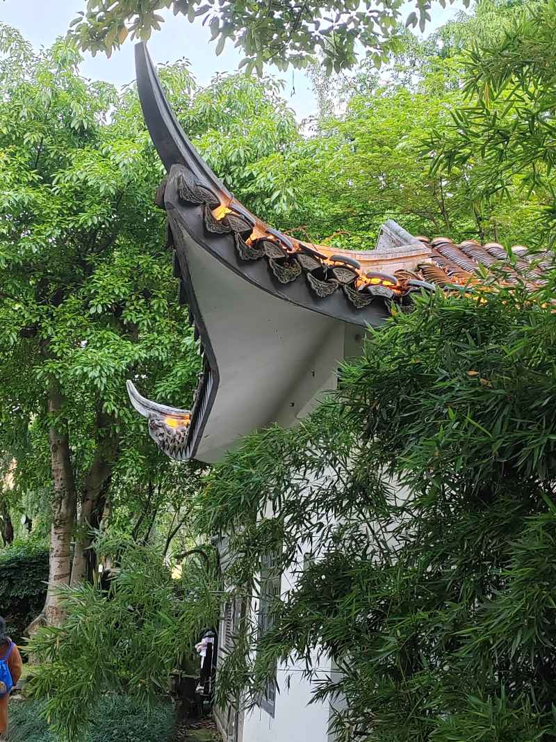 屋檐
