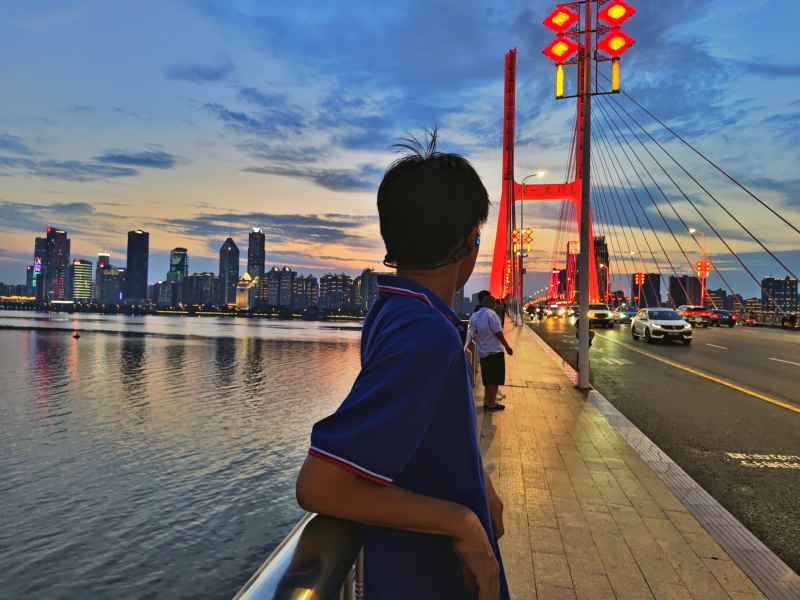 旅游