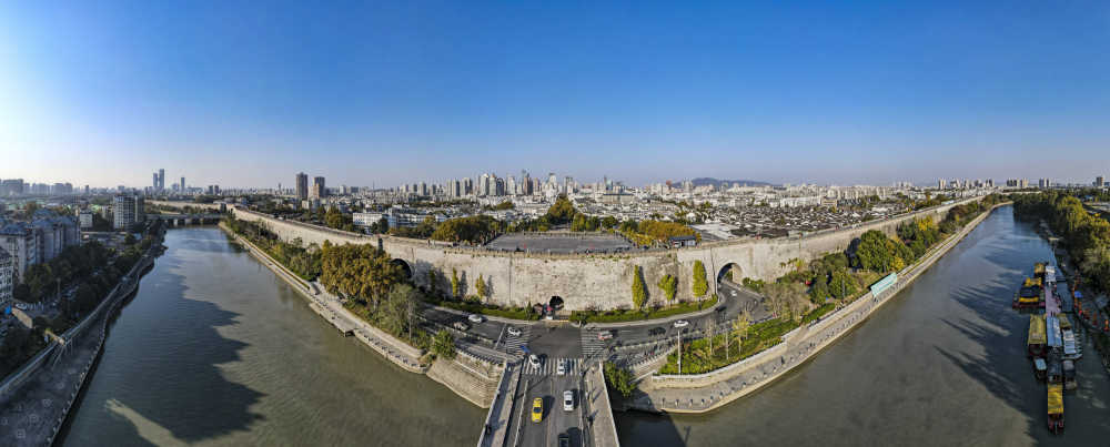 航拍南京城墙中华门全景图