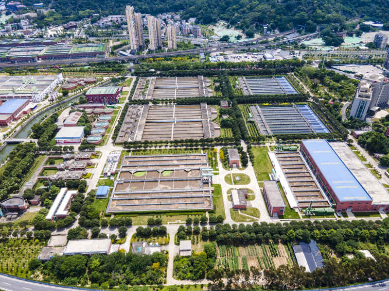 城市污水处理工厂航拍摄影图