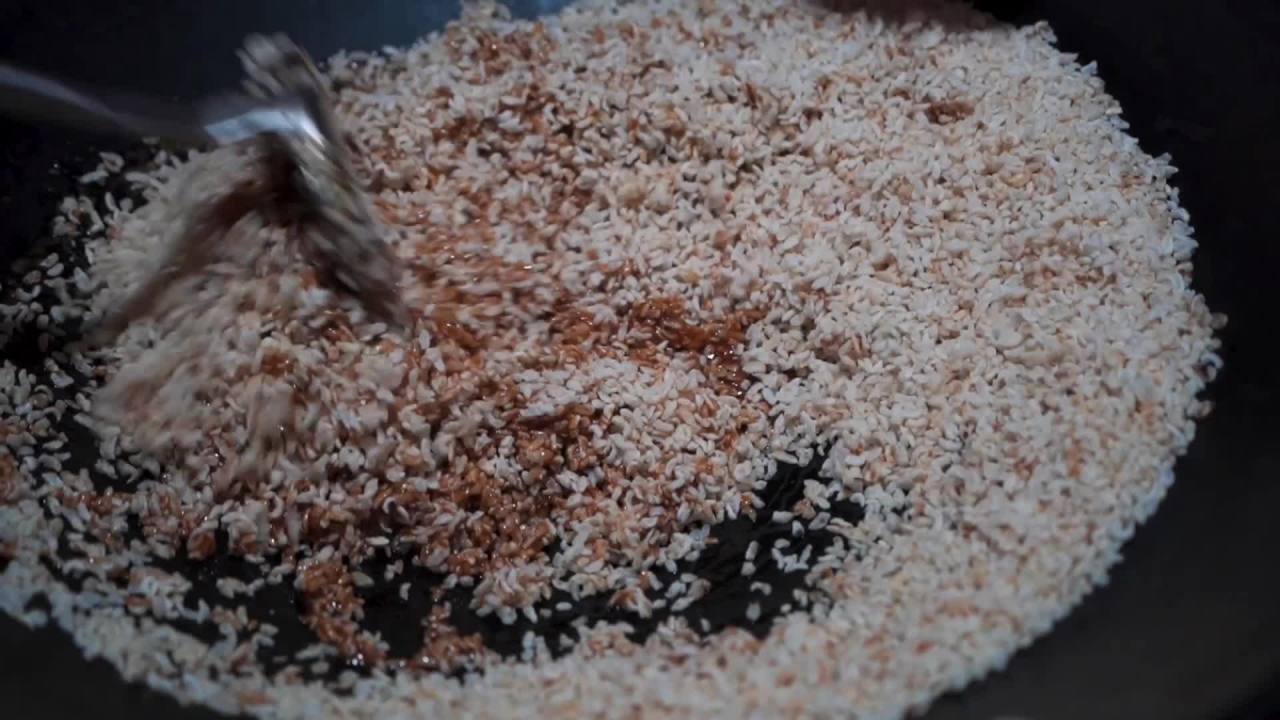 热气腾腾的炒饭