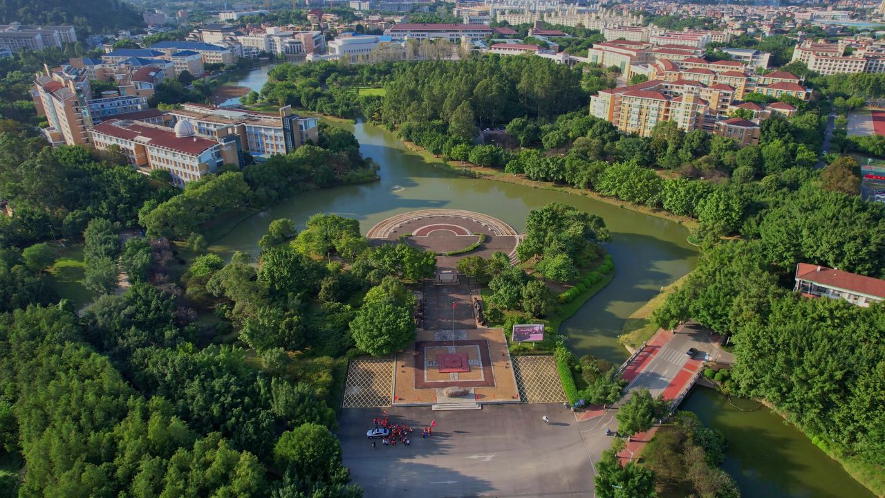 航拍福州闽江学院景观 3