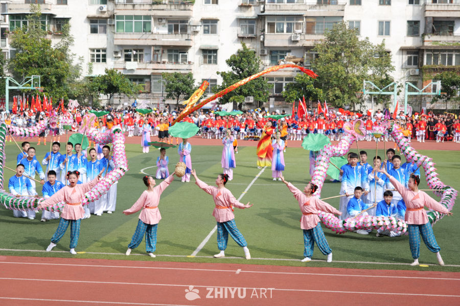 中小学生体育活动展示 158