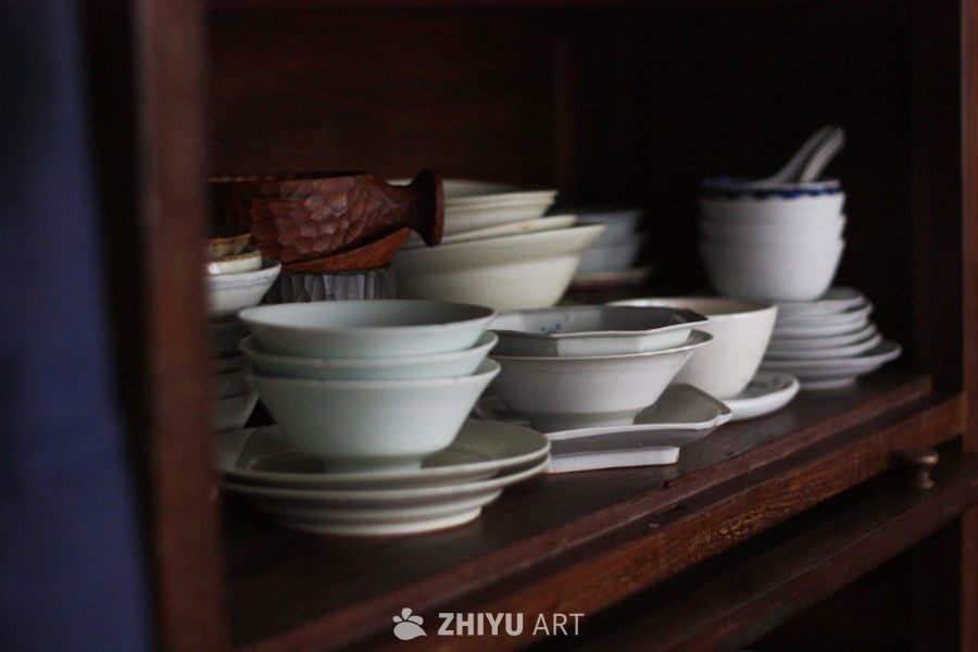 旧日时光的陶瓷餐具