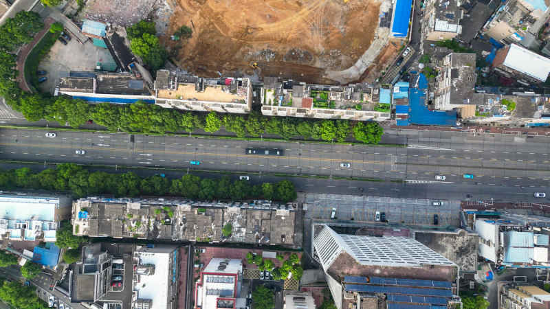 航拍湖北宜昌城市交通道路  