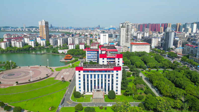 航拍湖北鄂州城市风光