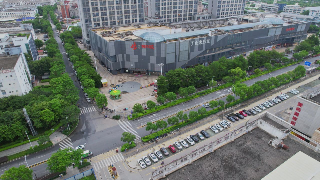 航拍厦门舜弘现代城 2