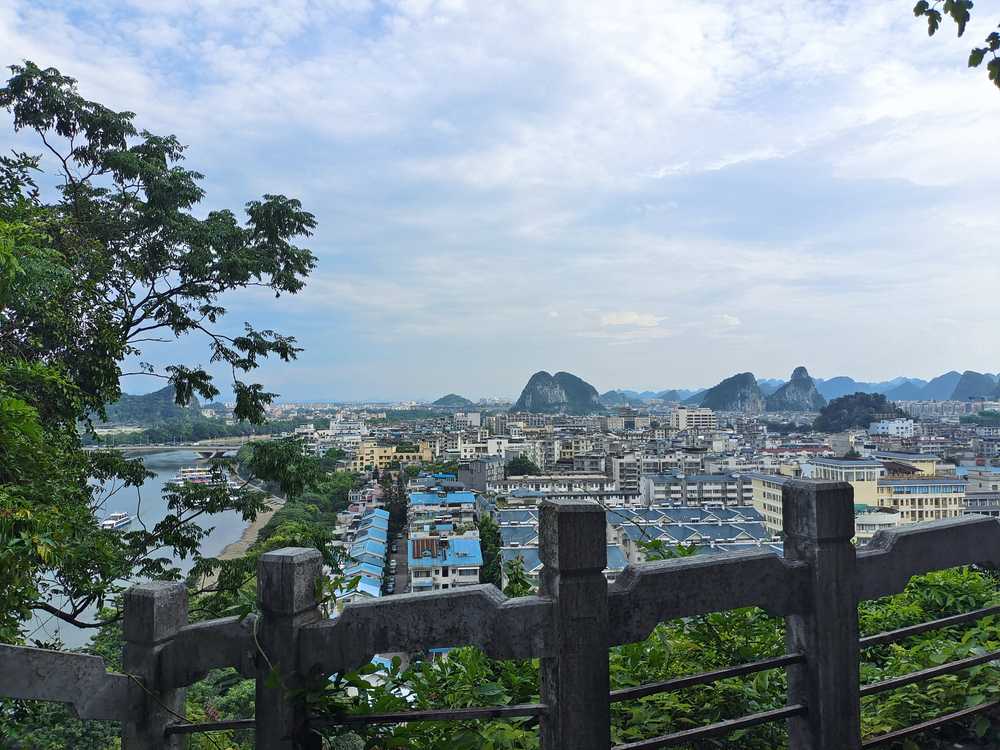 桂林低矮平房