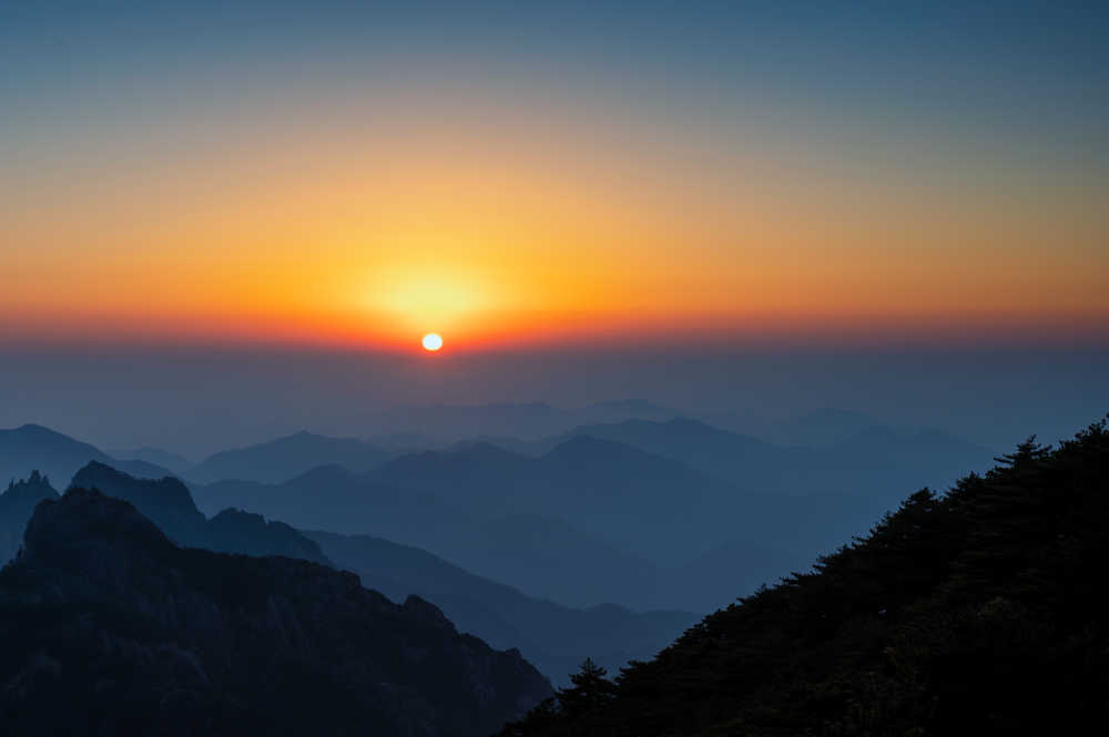 黄山日落