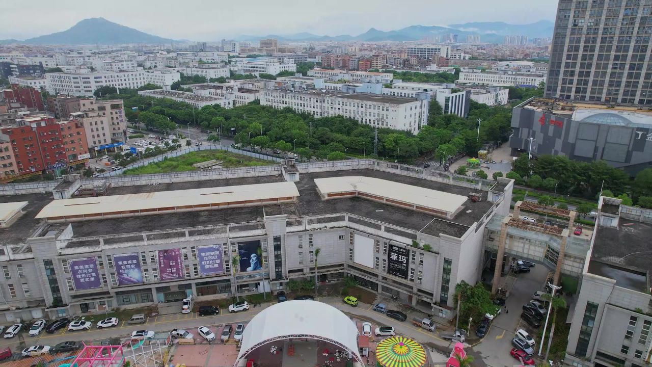 航拍厦门家居建材广场 9