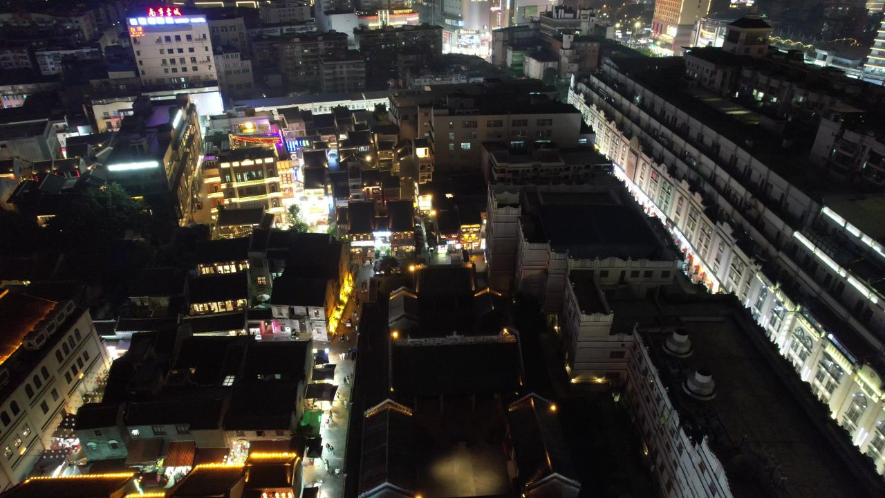 广西南宁三街两巷历史文化街区夜景