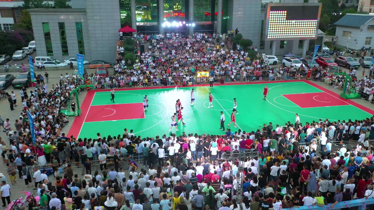 贵州全民健身篮球赛现场氛围浓厚航拍