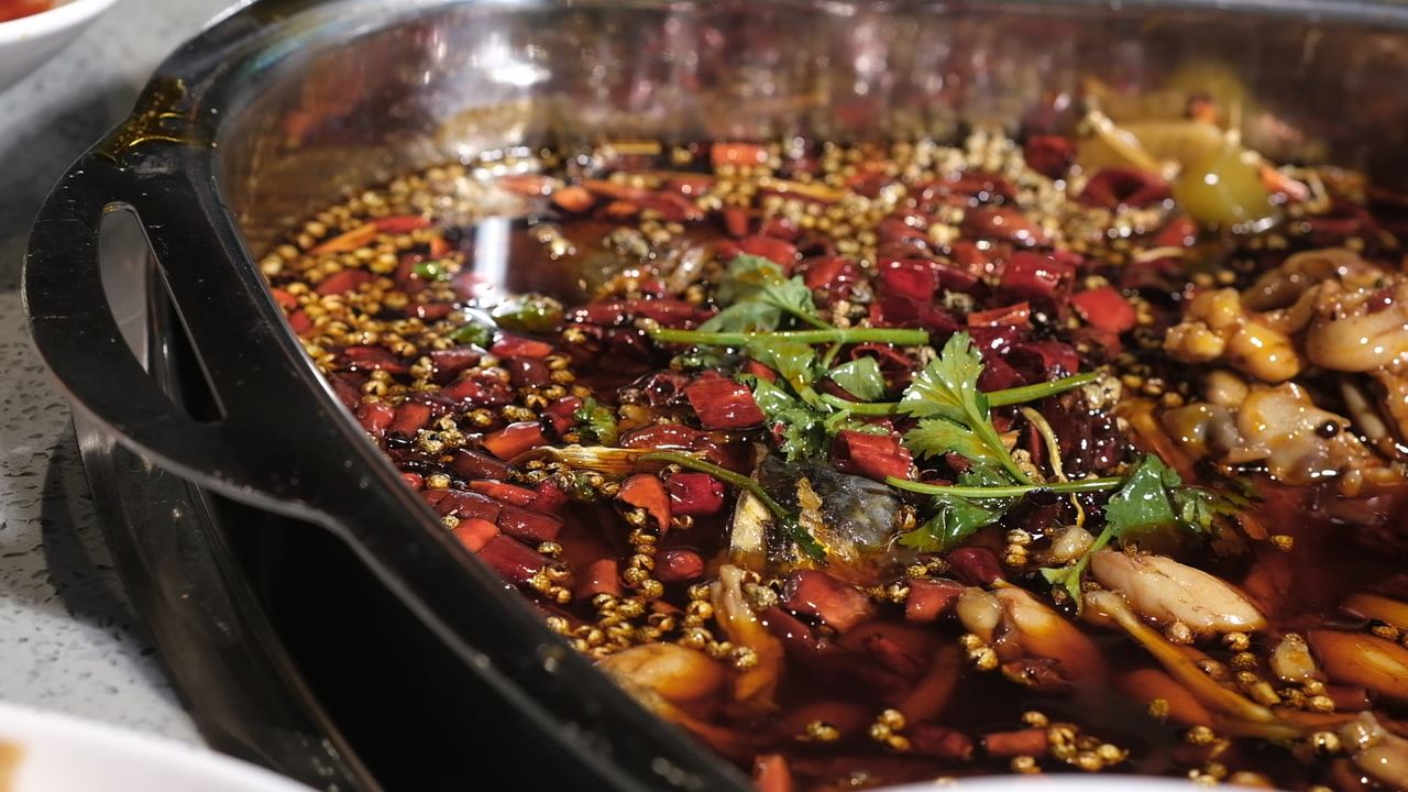美食拍摄美蛙鱼头