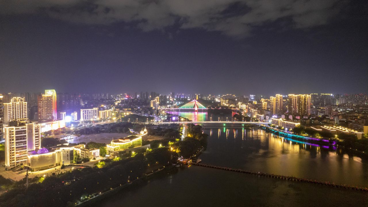 江西赣州章水两岸夜景灯光桥梁航拍延时8K